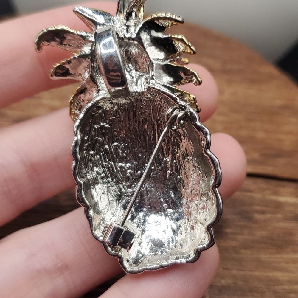 B720 pineapple vintage‎ brooch pendant - Picture 3 of 3